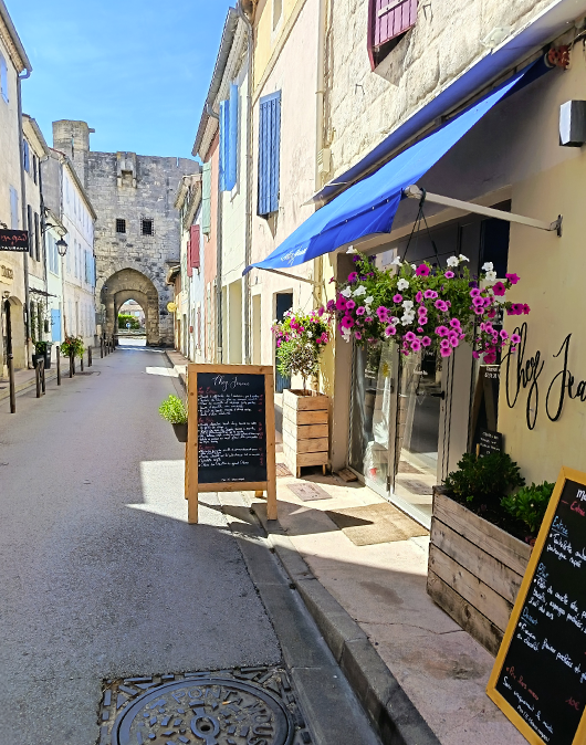 Le restaurant - Chez Jeanne - restaurant AIGUES-MORTES